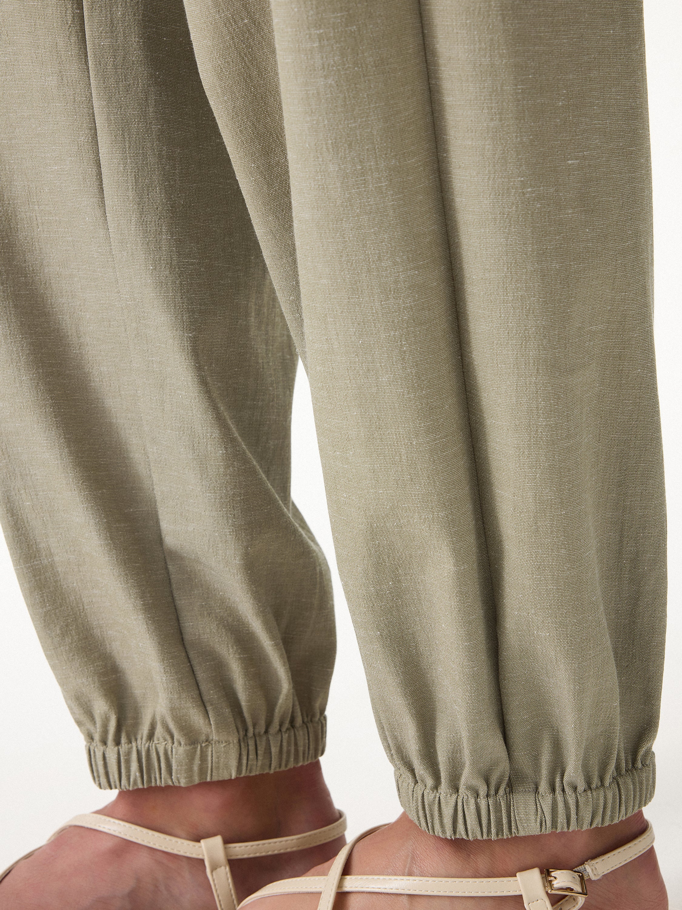 Linen-like High-Rise Balloon Jogger Pants with Pockets - Image 5