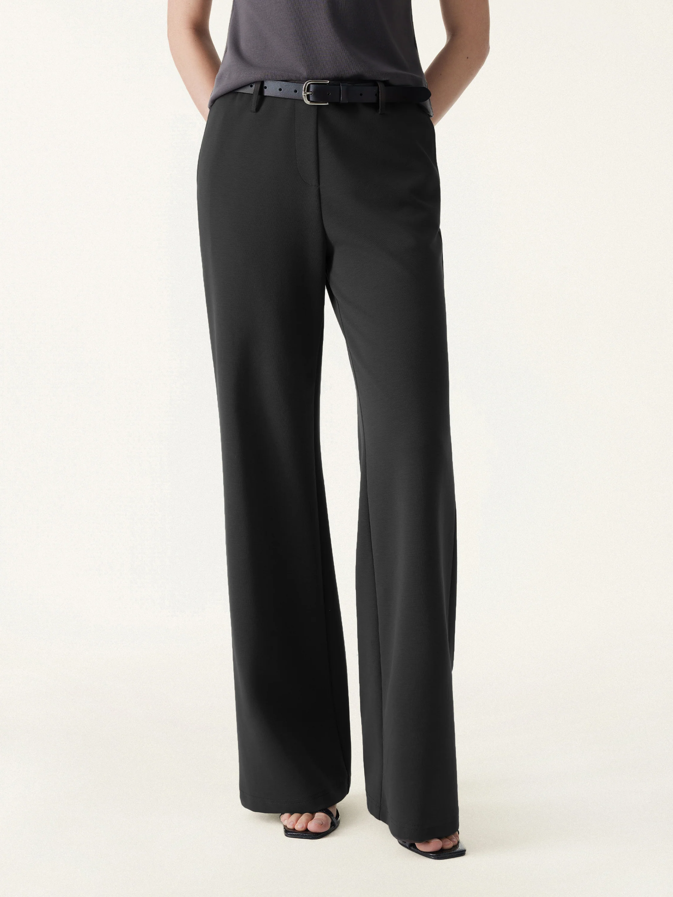Last Chance in Size S - Image 29