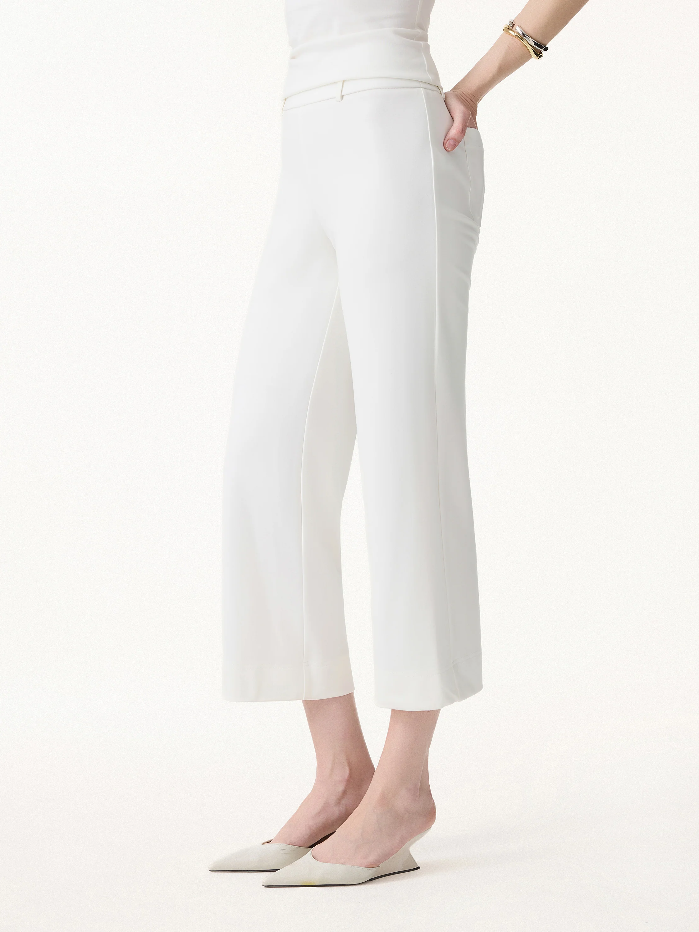 Not-See-Thru Mid Rise Cropped Wide Leg Pants with Pockets - Image 4
