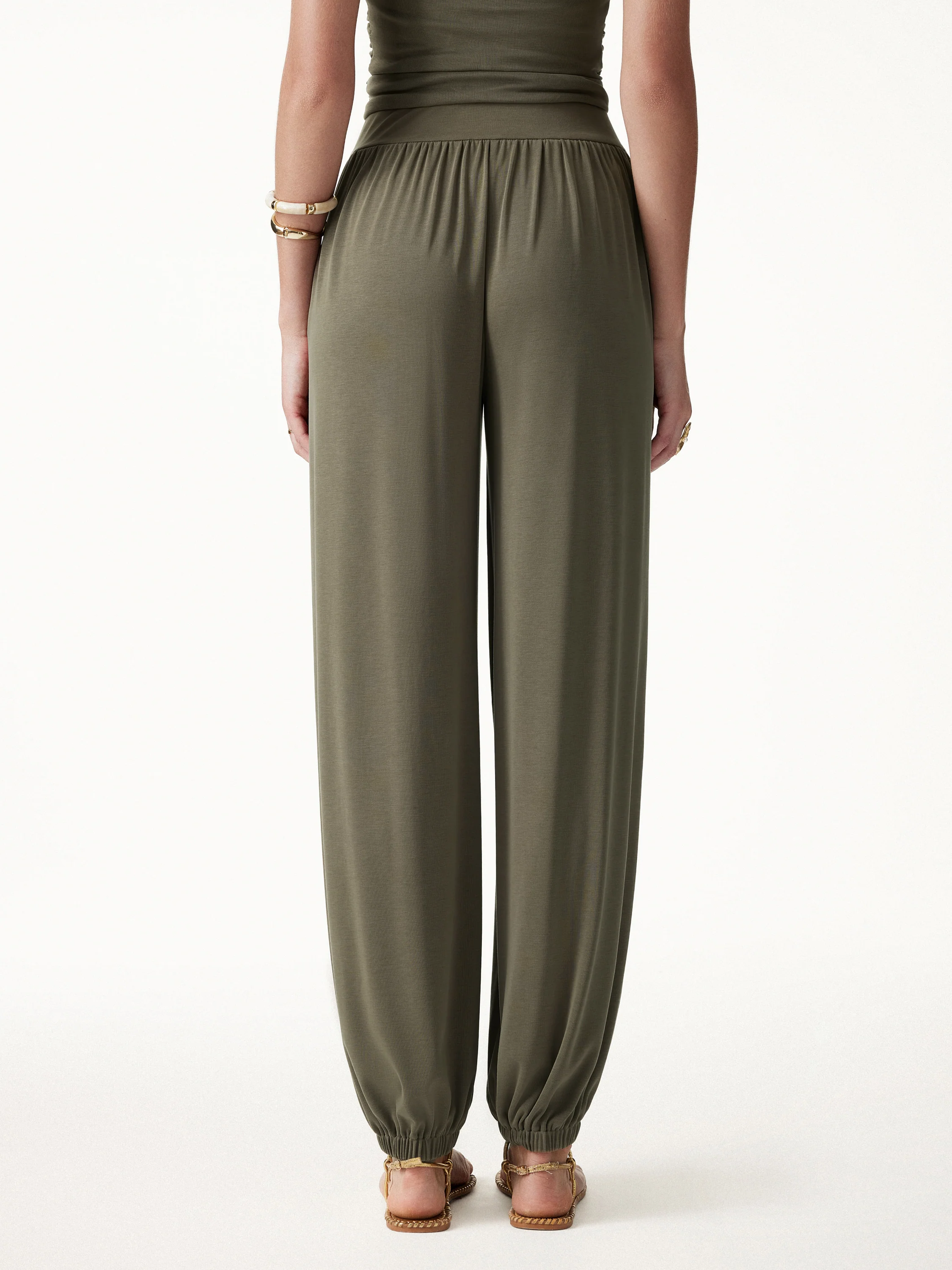 Sandwashed Modal Ultra-Soft High Rise Balloon Pants with Pockets - Image 5