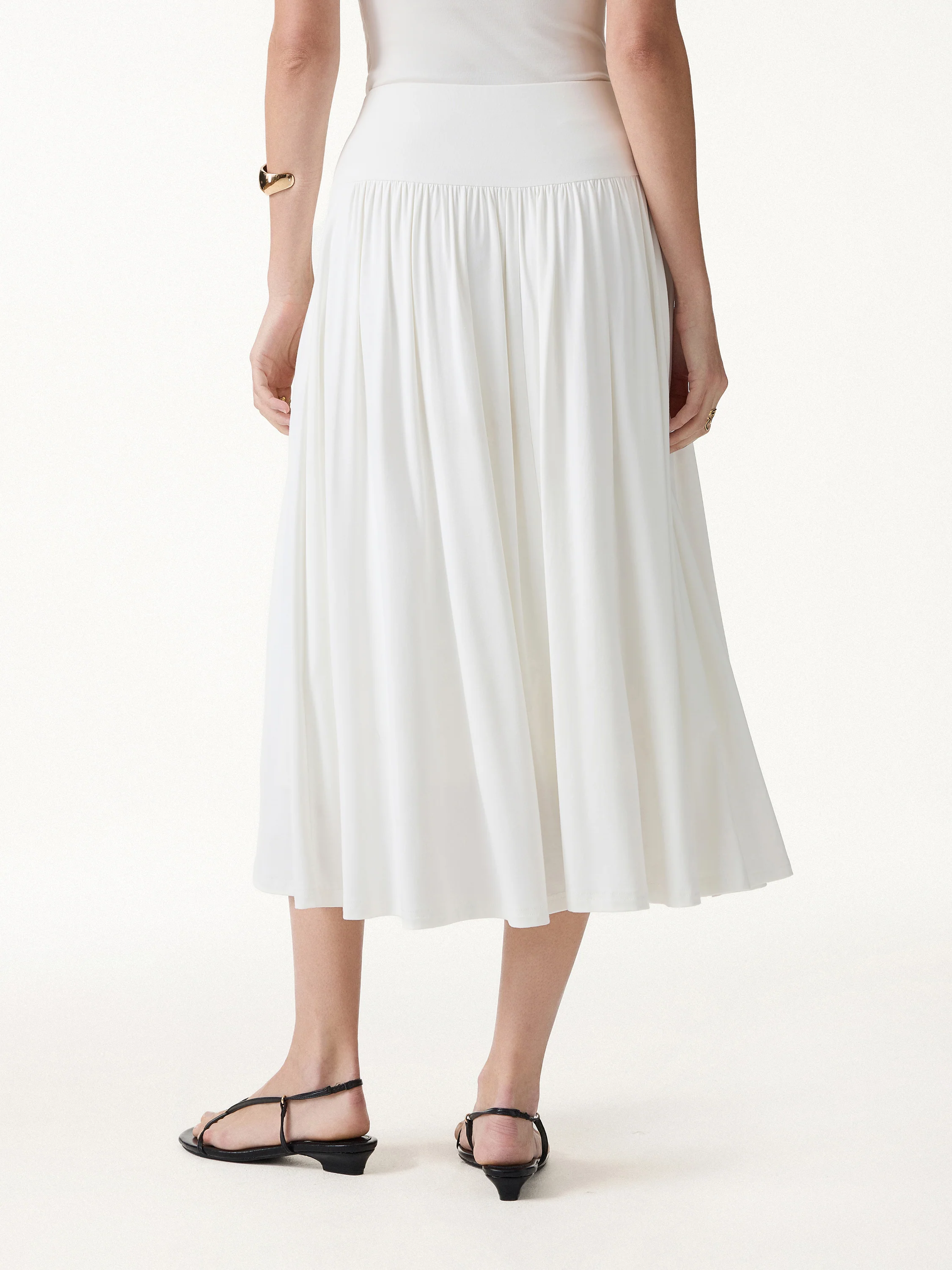 SkinKiss Mid Rise Gathered Midi Skirt with Pockets - Image 4