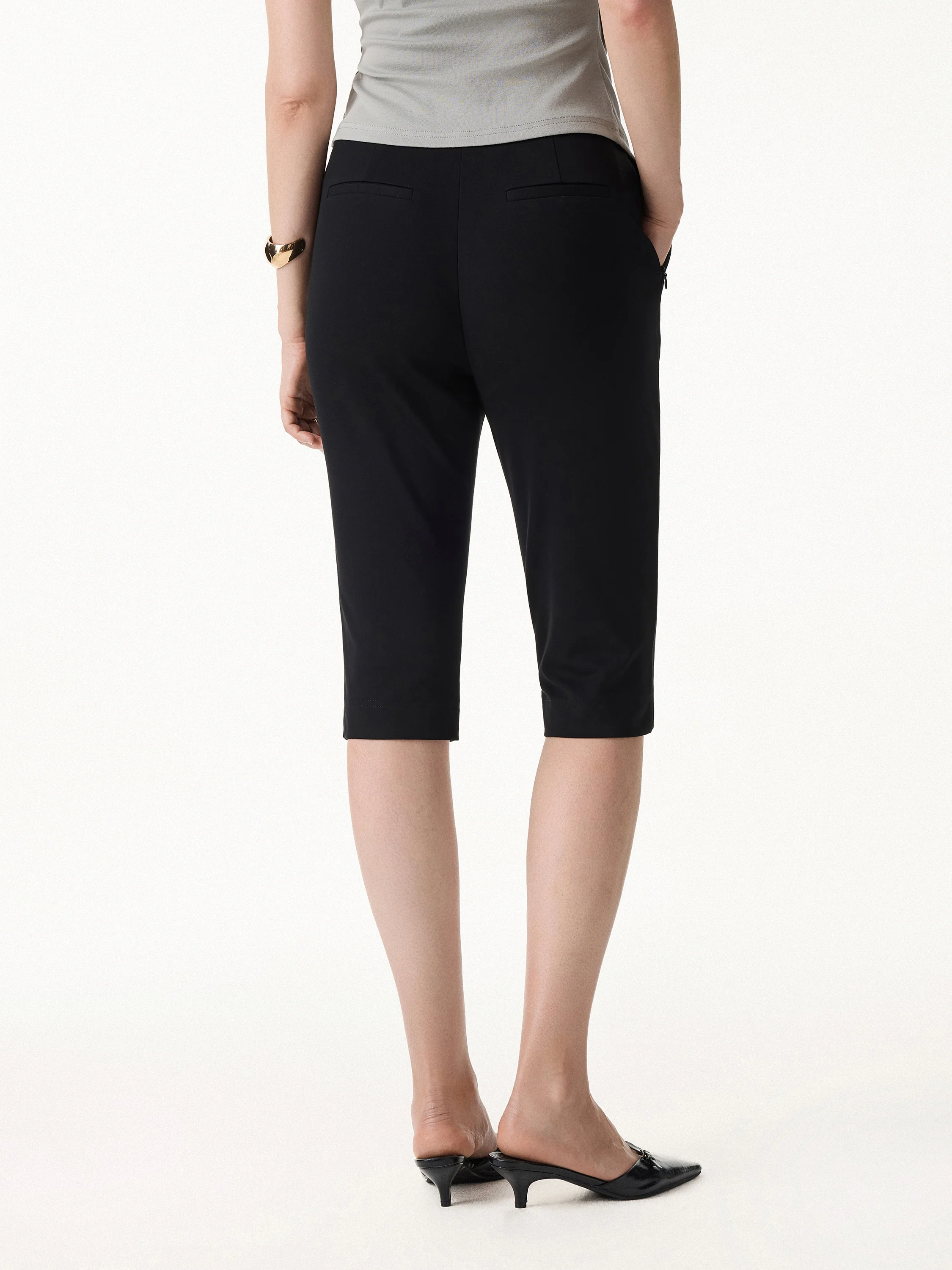 Stretch Ponte Chic Capri Pant with Pockets - Image 4