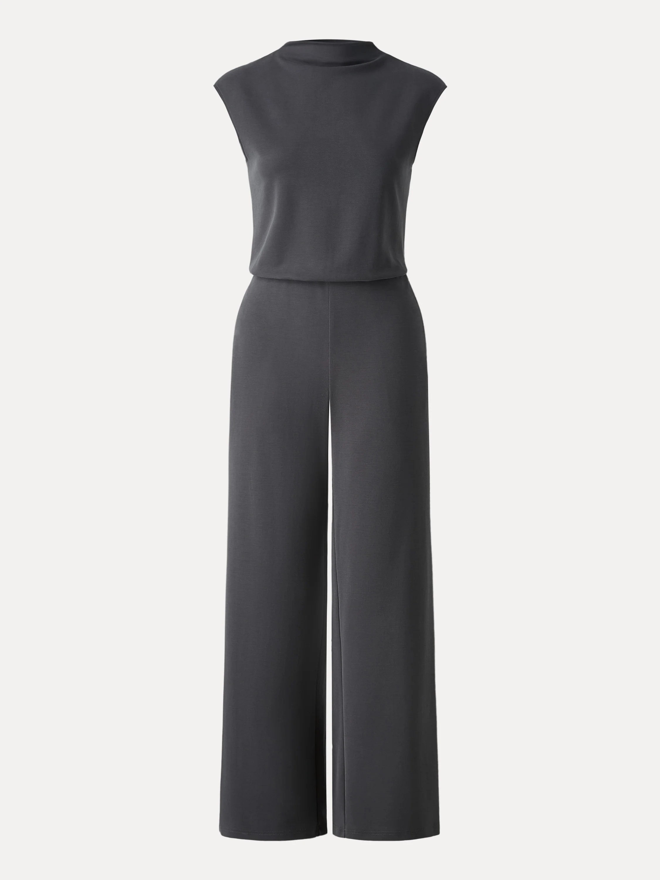 Travel-Friendly Easy-to-Take-Off Jumpsuit - Image 6