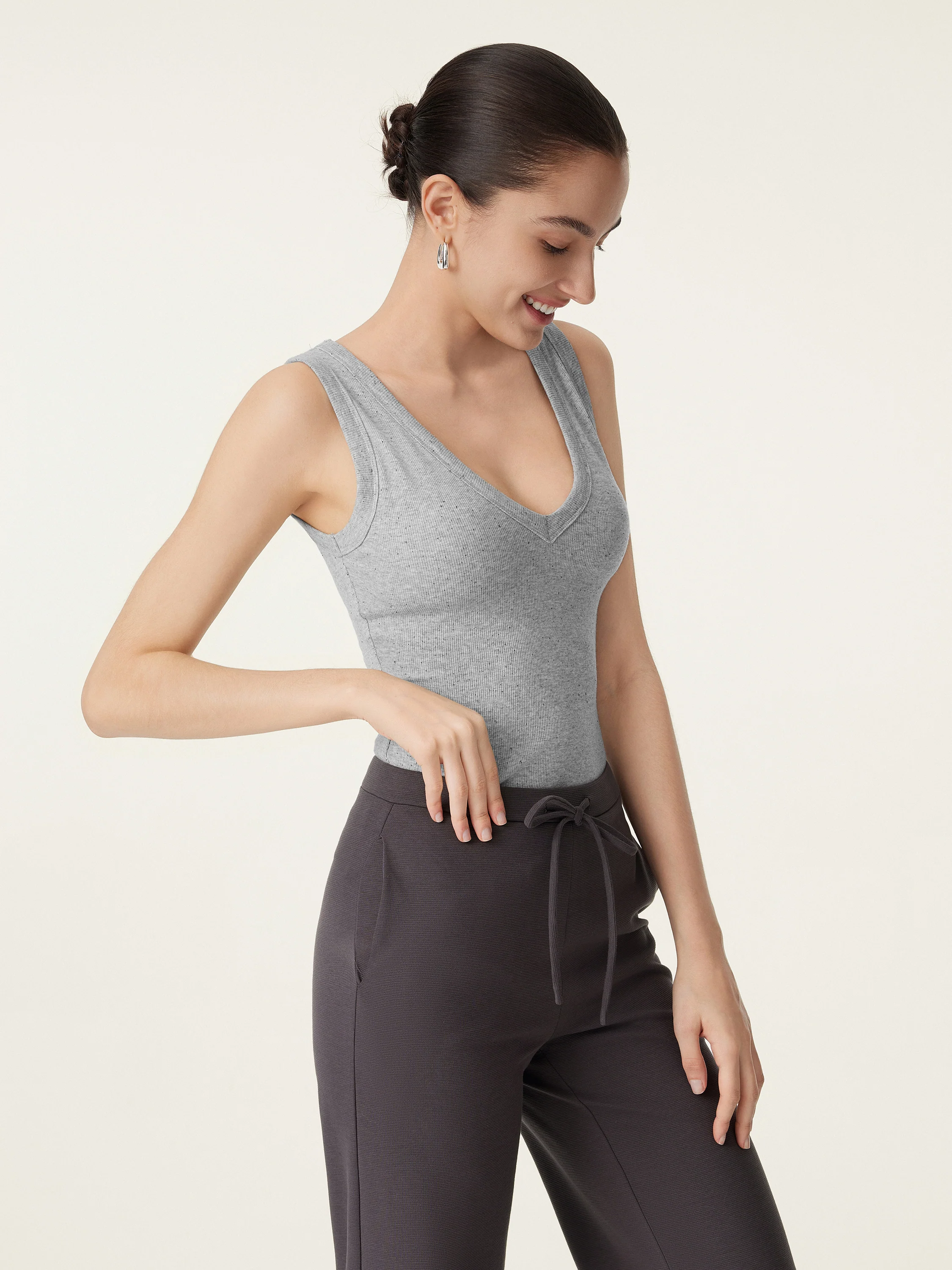 Stretchy V-neck Cotton New Airy Bra Tank - Image 3