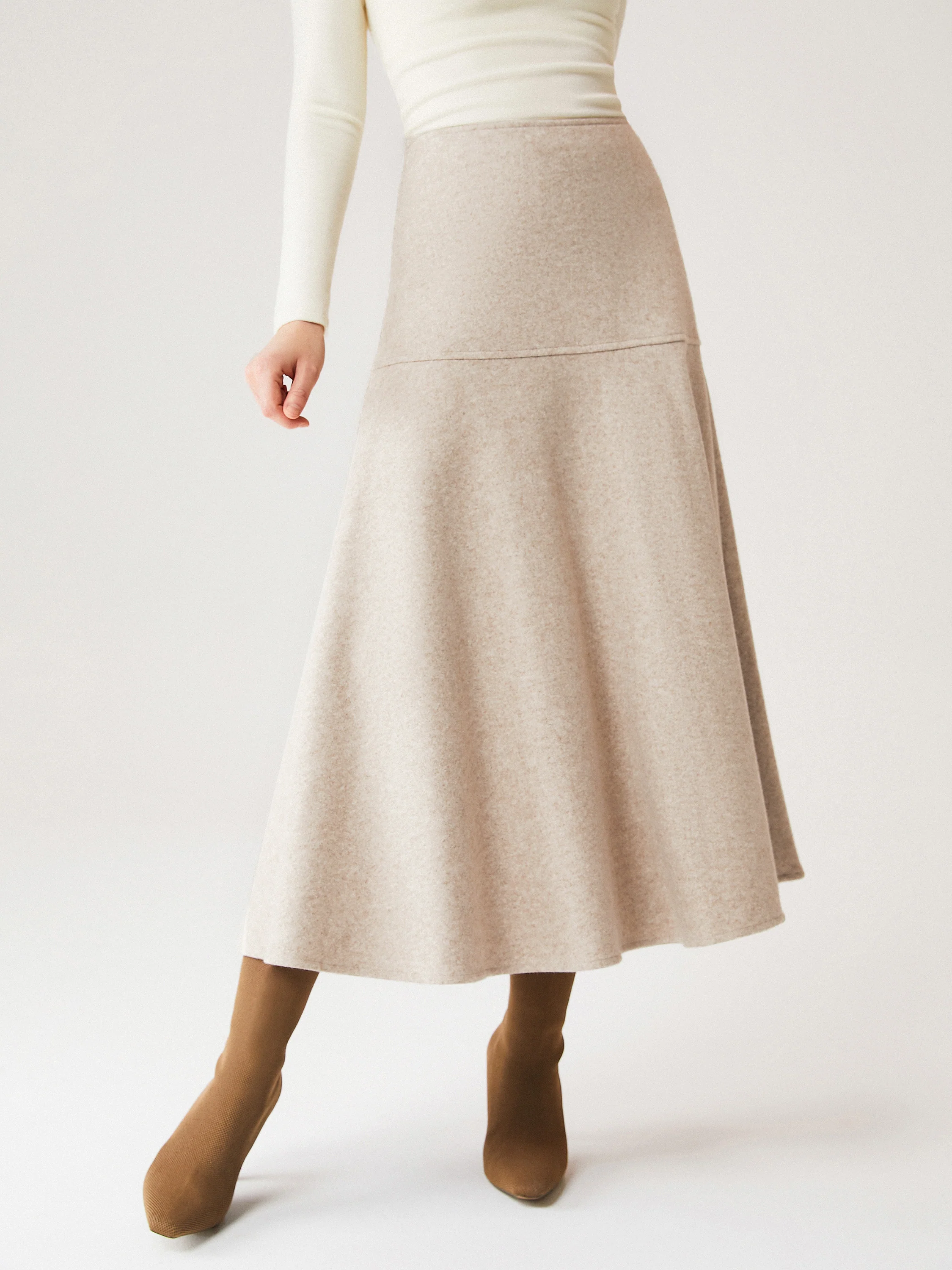FuzzLuxe Flared Maxi Skirt - Image 7
